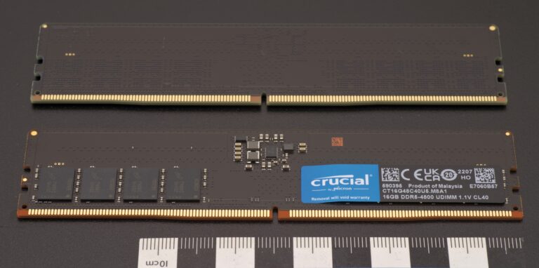 DDR5 SDRAM memory module close-up