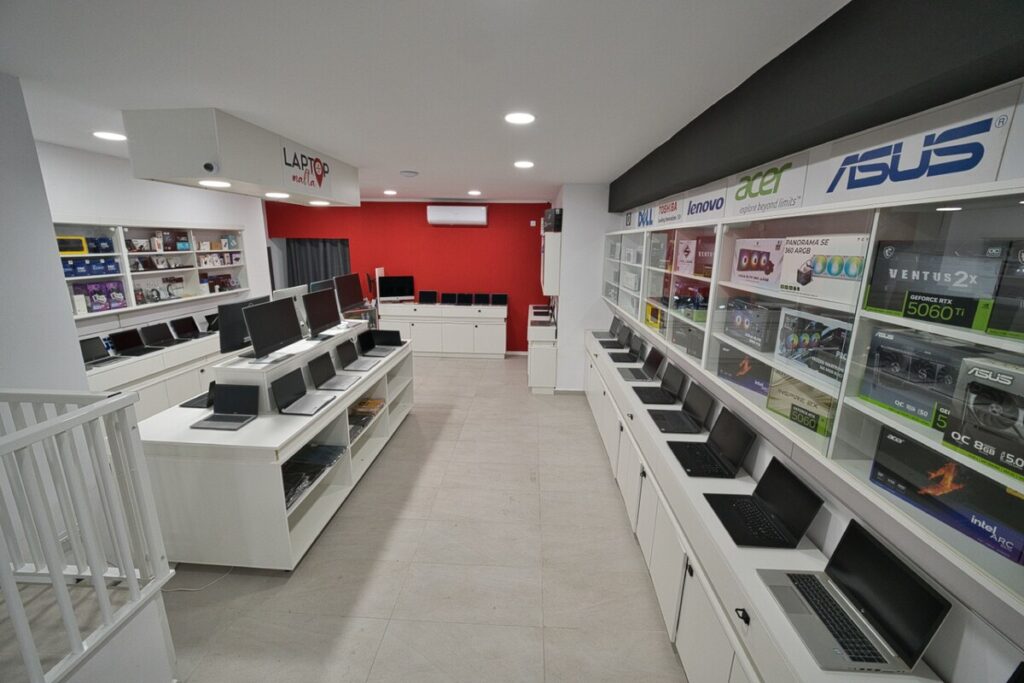 Laptop brands and components on display