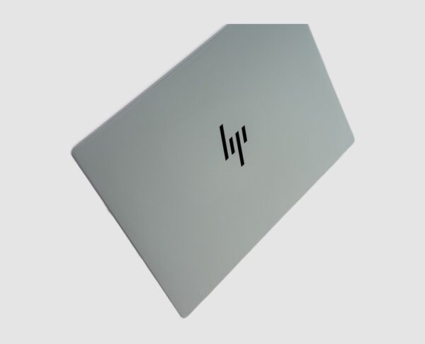 HP OmniBook X 14 Snapdragon X HP OmniBook X 14 Snapdragon X, rear view showing the Silver lid