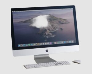 Apple iMac 27" 5K (2020) i7, front view