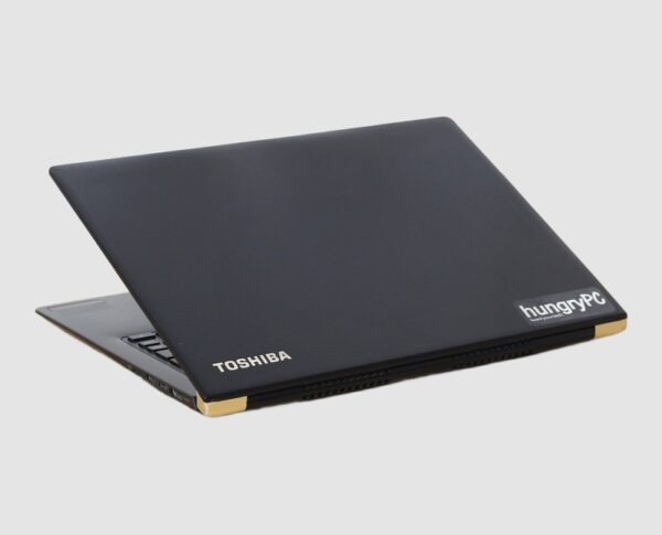 Toshiba Portege X30-D1354 i7 Toshiba Portege X30-D1354 i7, rear view showing the Black lid