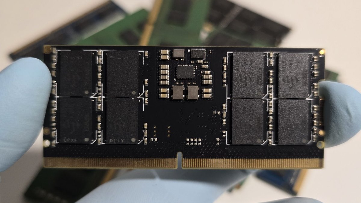 Memory Tuning: Where XMP Ends and the Fun Begins